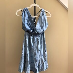 YOUNG THREADS NWT Dress Denim Halter Ruched Size Medium